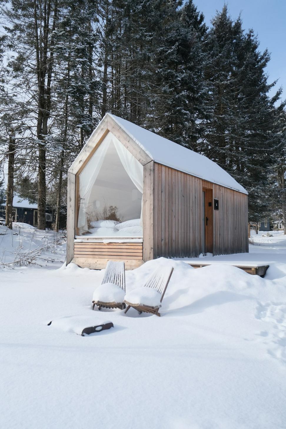Winter architecture approach